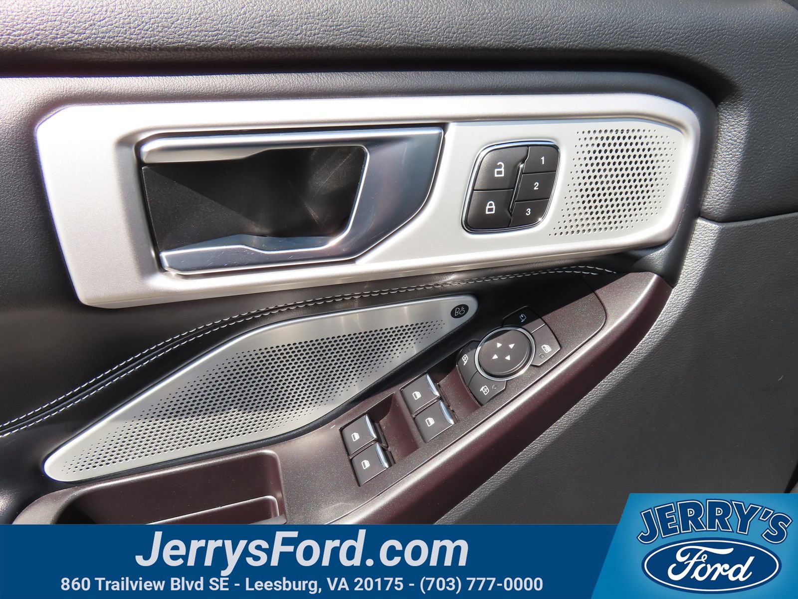 Certified 2020 Ford Explorer ST w/ Premium Technology Package AWD/4WD image 14