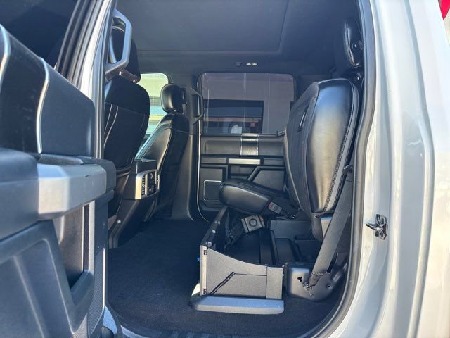 Used 2018 Ford F350 Platinum w/ Platinum Ultimate Package AWD/4WD image 20