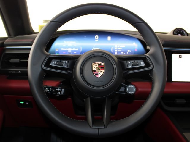 New 2026 Porsche Macan 4 Electric AWD/4WD image 17