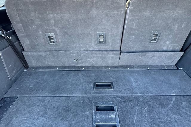 Used 2020 Lincoln Navigator L Reserve w/ Equipment Group 208A Reserve image 17