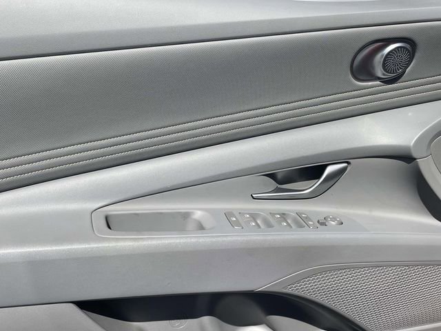Certified 2025 Hyundai Elantra Sport w/ Cargo Package image 13