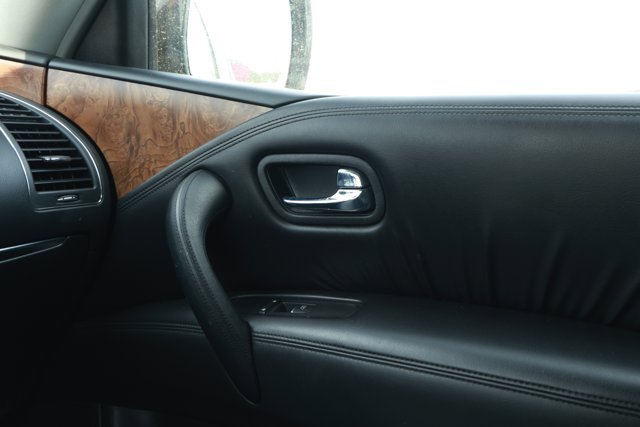 Used 2023 Nissan Armada SL image 29