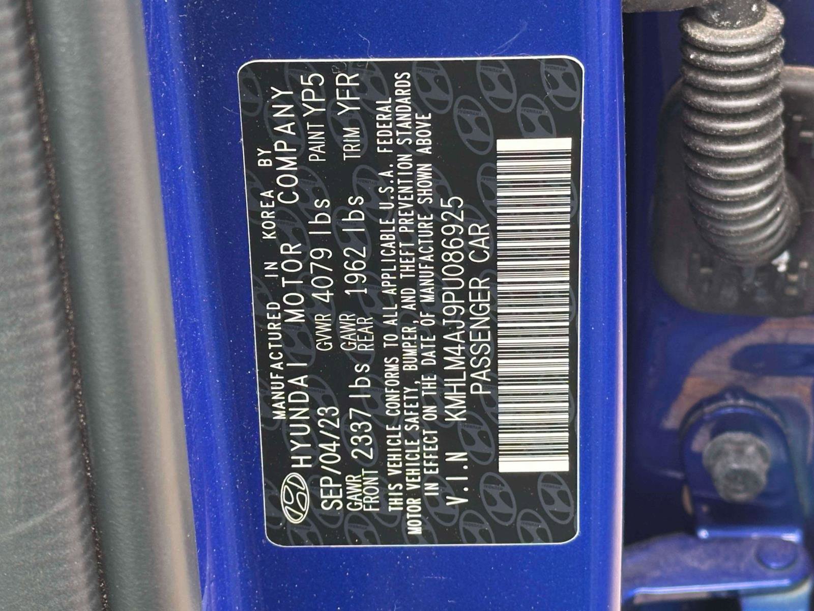 Used 2023 Hyundai Elantra Blue w/ Cargo Package image 16