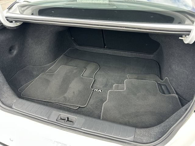 Used 2024 Nissan Sentra SR FWD image 15