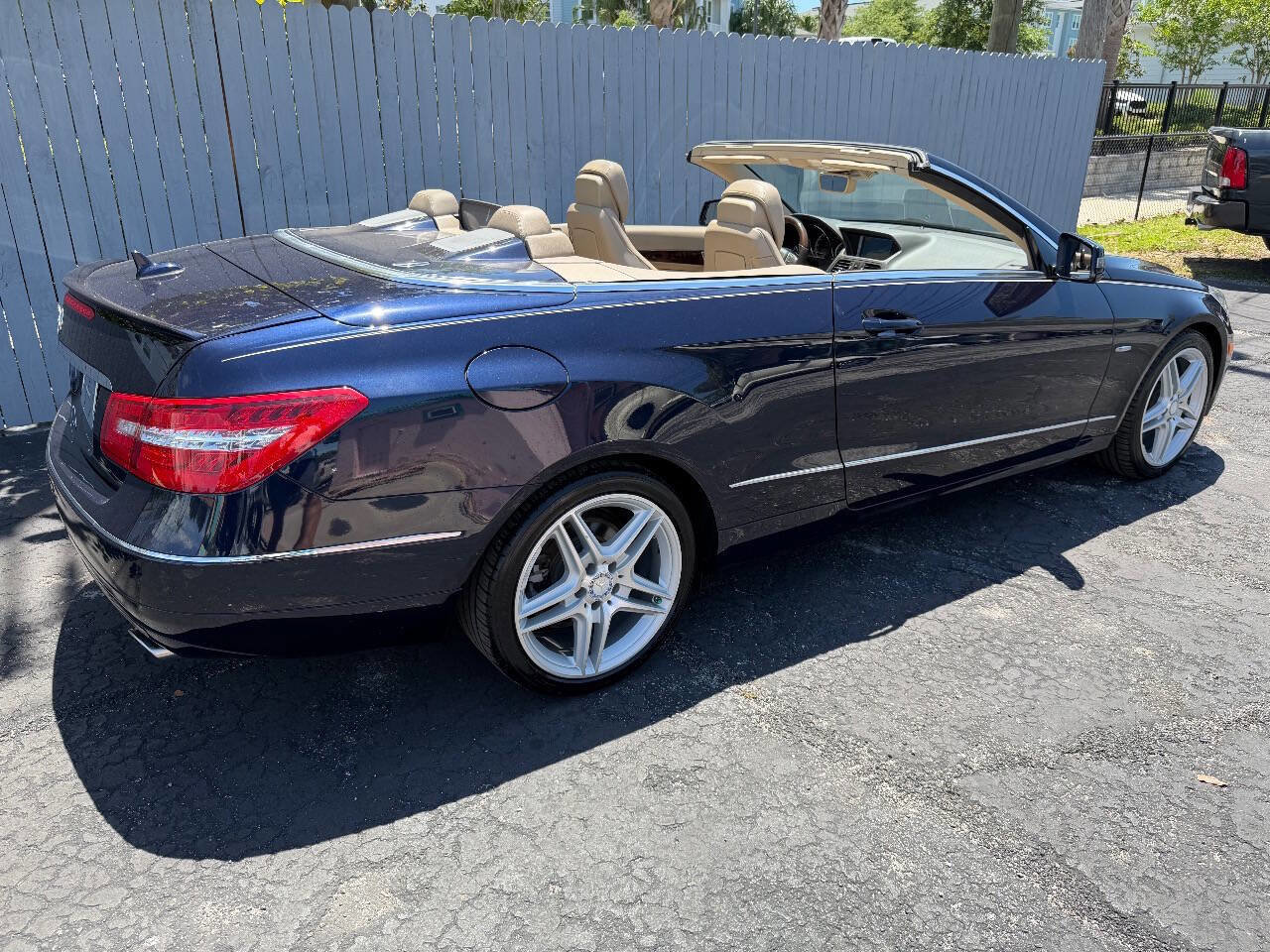 Used 2012 Mercedes-Benz E 350 Cabriolet image 2