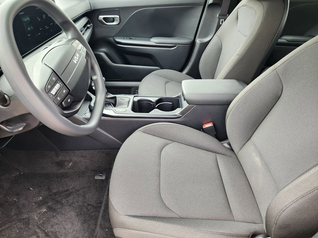 New 2026 Kia K4 FWD image 11