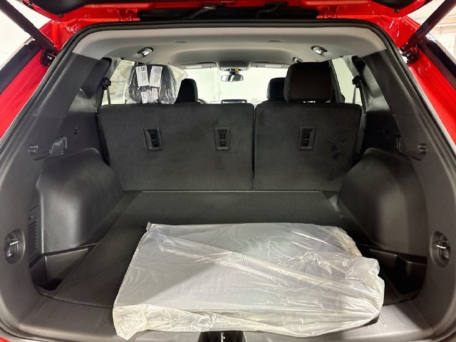 New 2026 Chevrolet Blazer LT w/ Convenience Package AWD/4WD image 22