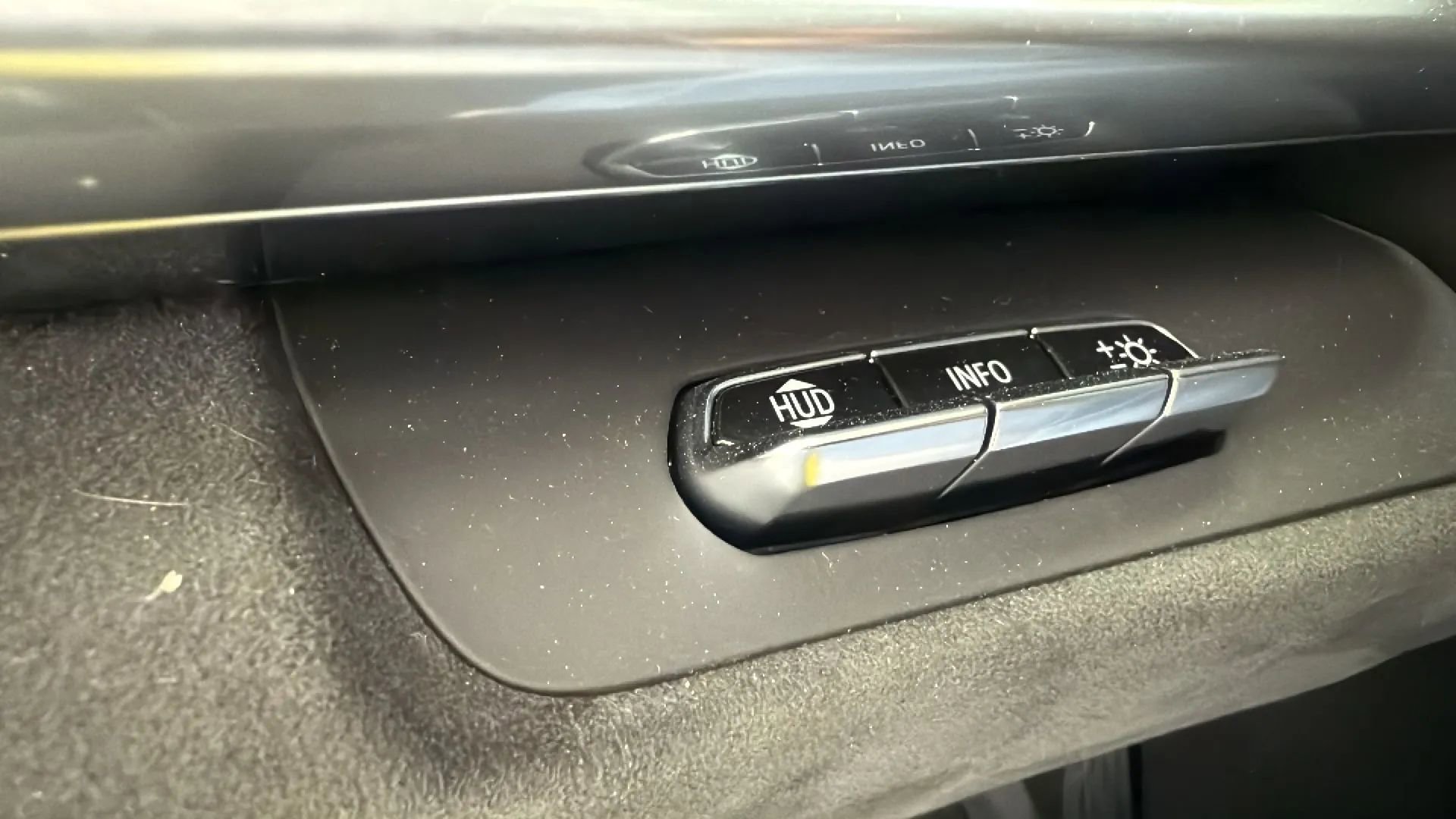 Used 2022 Chevrolet Corvette Stingray Premium Conv image 18