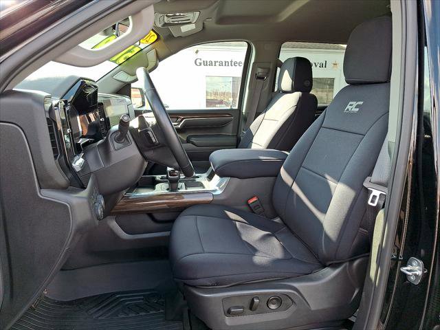 Used 2024 Chevrolet Silverado 1500 LT Trail Boss image 9