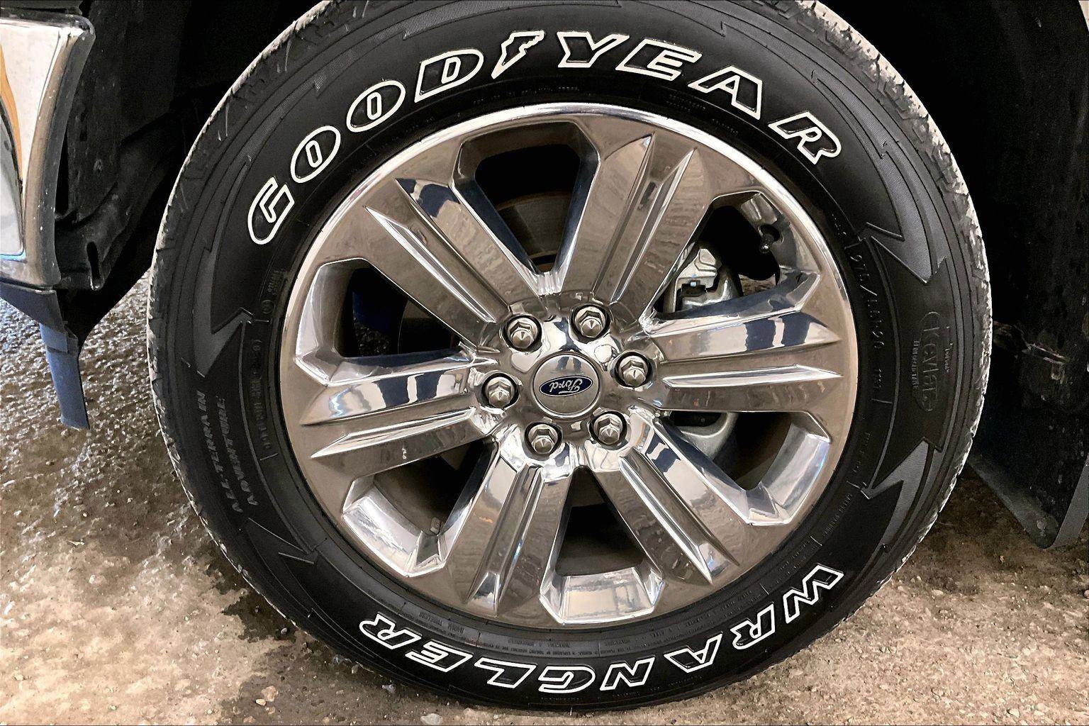 Used 2020 Ford F150 Lariat image 8