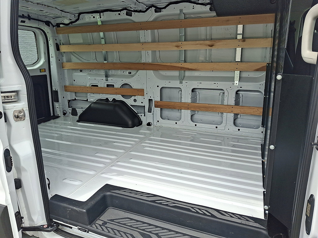 Certified 2025 Ford Transit 250 Low Roof w/ Exterior Upgrade Package RWD image 20