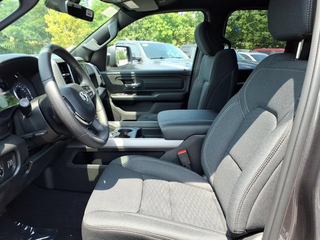 New 2026 RAM 1500 Express AWD/4WD image 13
