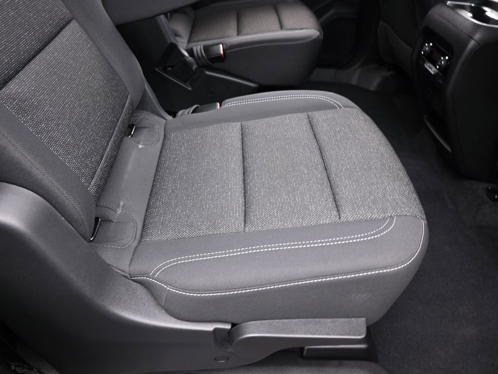 Used 2024 Chevrolet Traverse LT FWD image 42