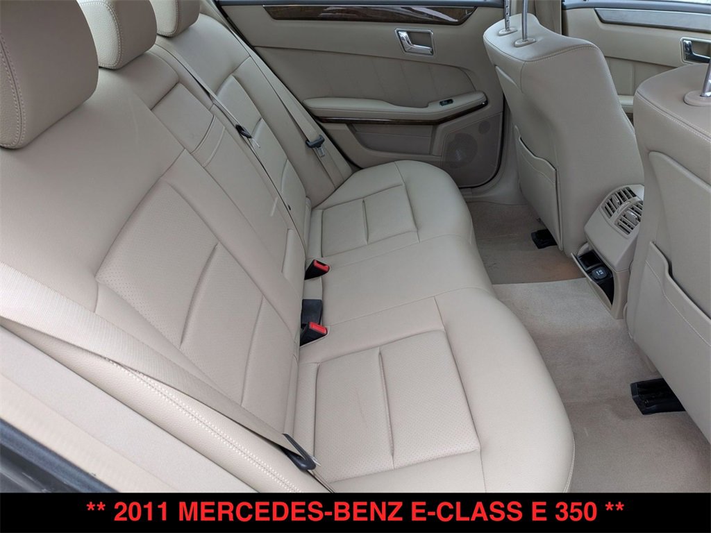 Used 2011 Mercedes-Benz E 350 4MATIC Sedan image 27
