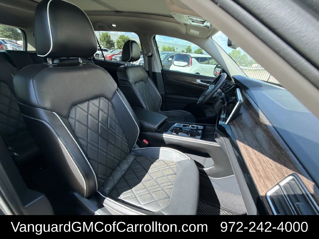 Used 2024 Volkswagen Atlas SEL Premium R-Line AWD/4WD image 26