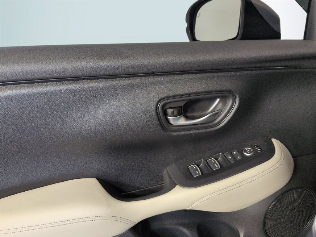 Used 2024 Honda HR-V EX-L image 26