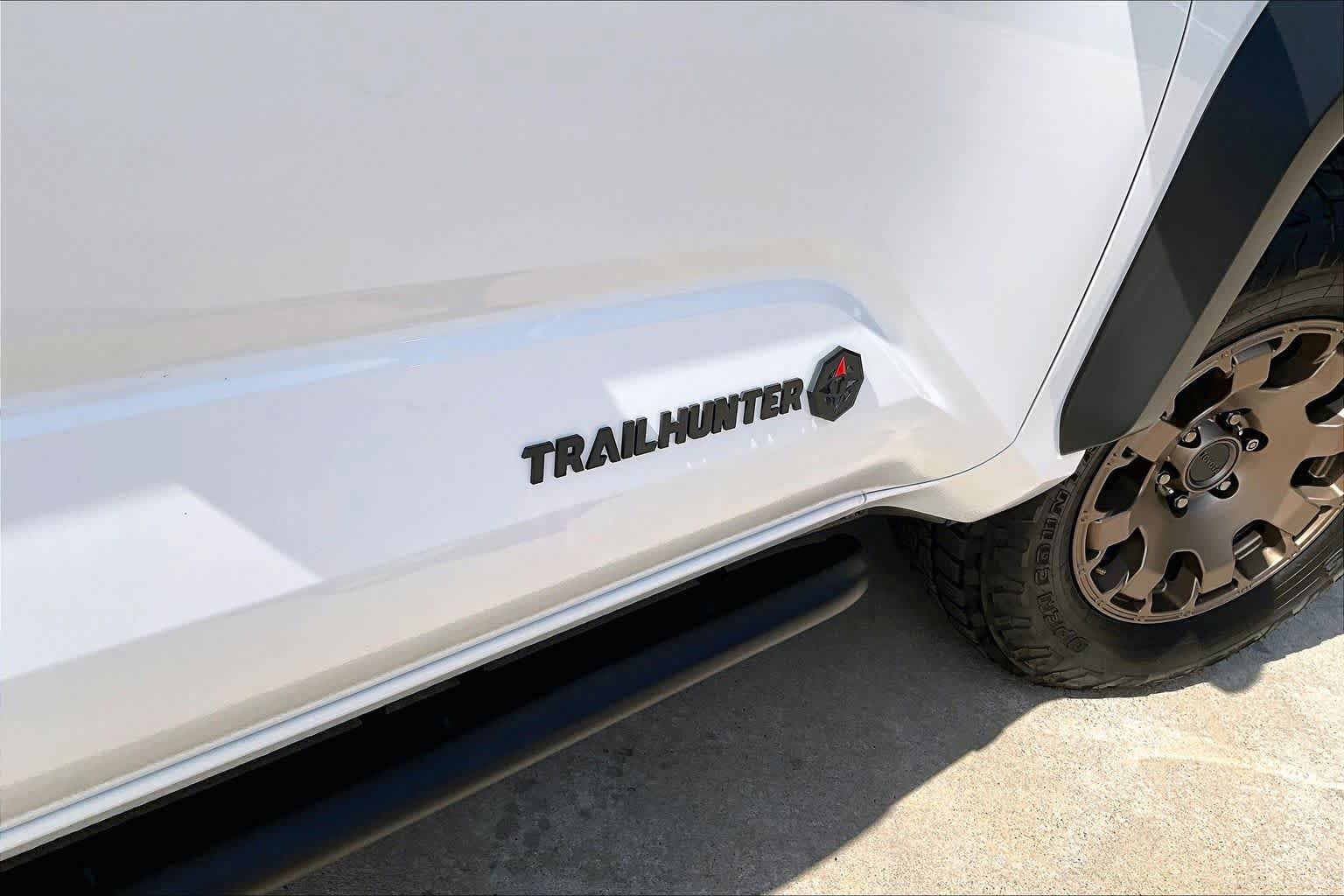 Used 2025 Toyota 4Runner Trailhunter AWD/4WD image 28