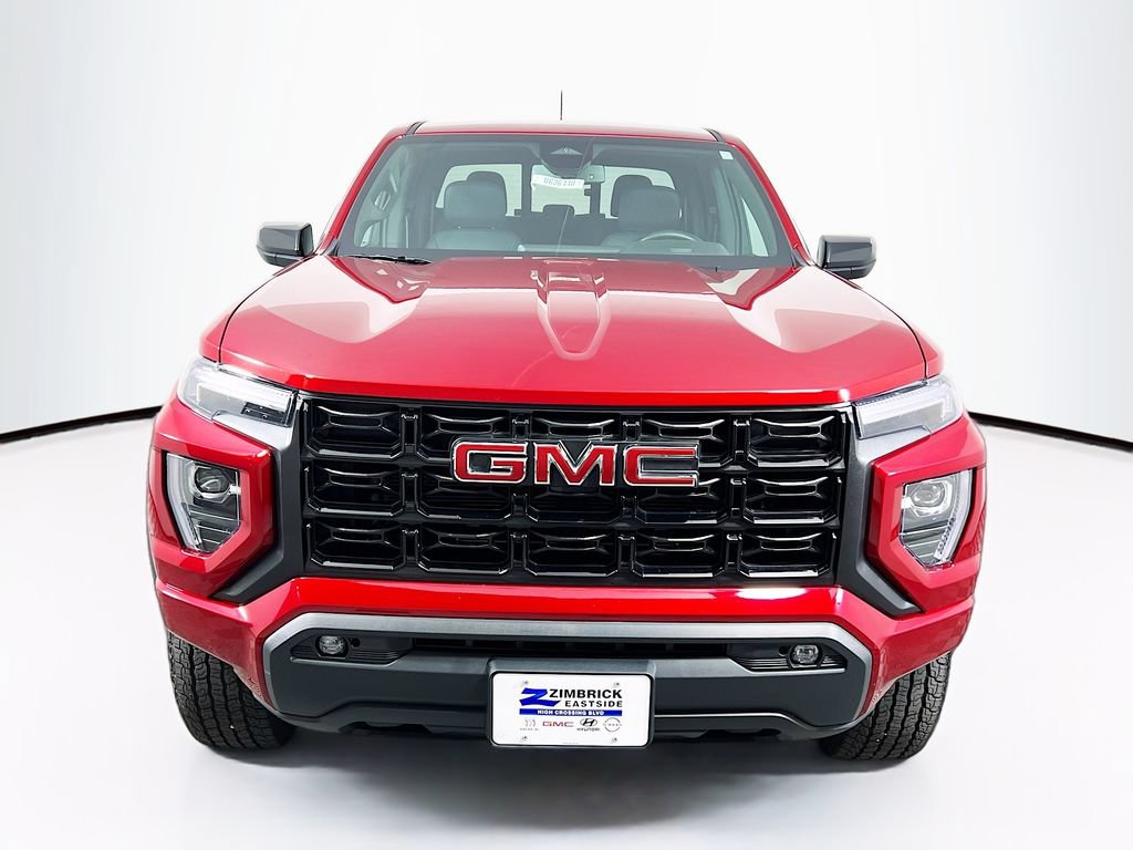 Used 2025 GMC Canyon Elevation w/ Convenience Package AWD/4WD image 2
