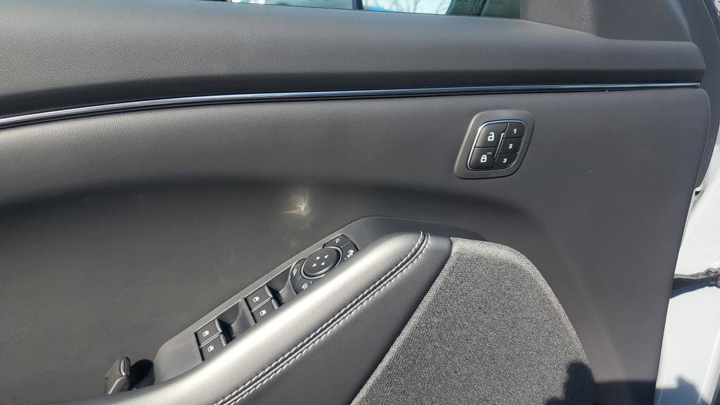 New 2025 Ford Mustang Mach-E Premium image 19
