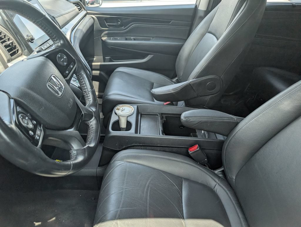 Used 2023 Honda Odyssey Touring image 9