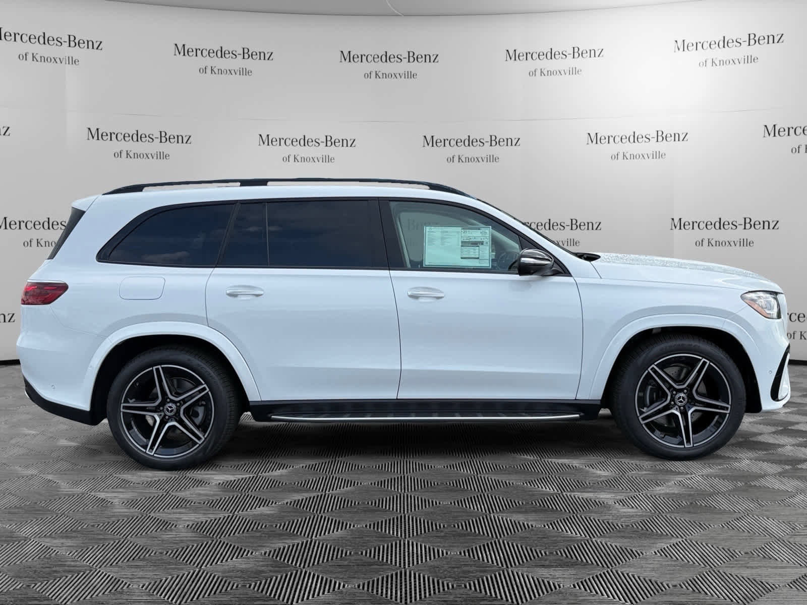 New 2026 Mercedes-Benz GLS 450 4MATIC image 6