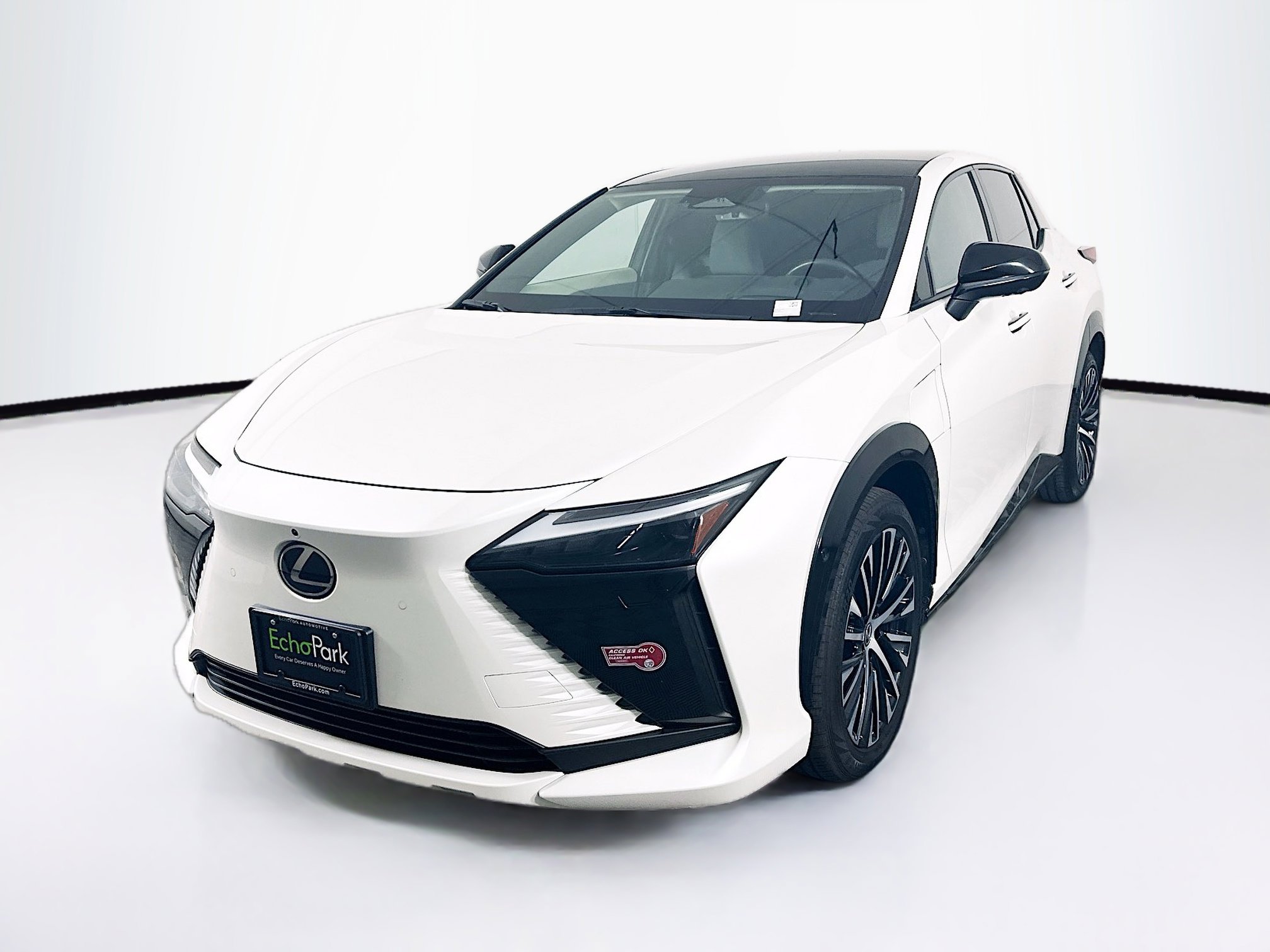 Used 2023 Lexus RZ 450e Premium w/ Accessory Package (Z1) AWD/4WD image 3
