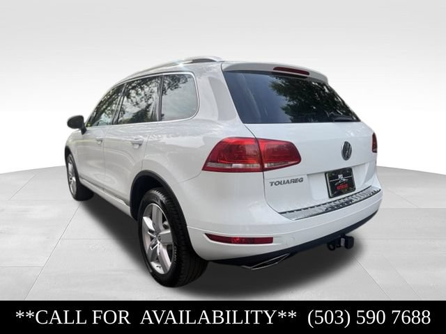 Used 2013 Volkswagen Touareg TDI AWD/4WD image 3