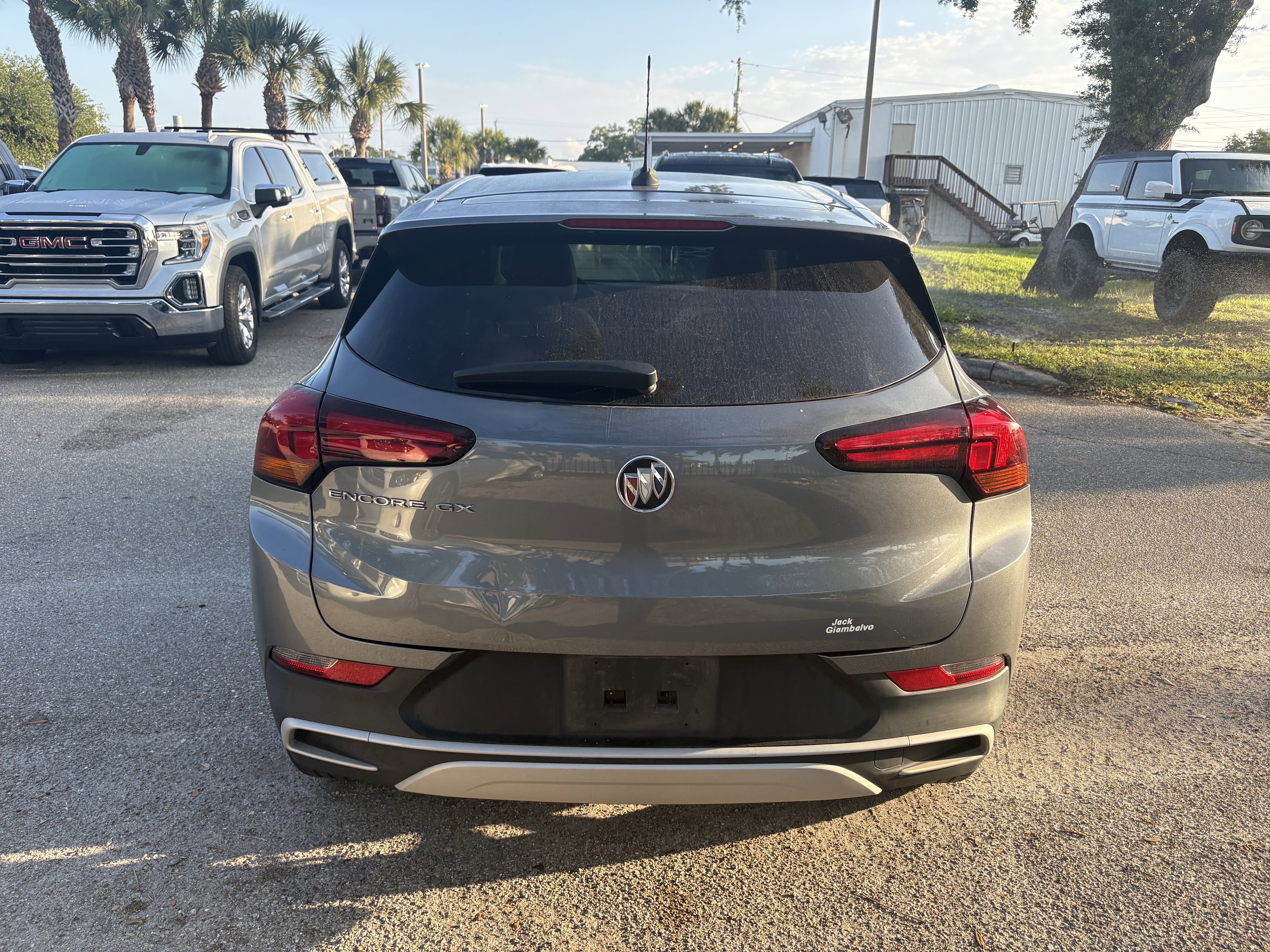 Used 2021 Buick Encore GX Preferred w/ Cold Weather Comfort Package FWD image 6