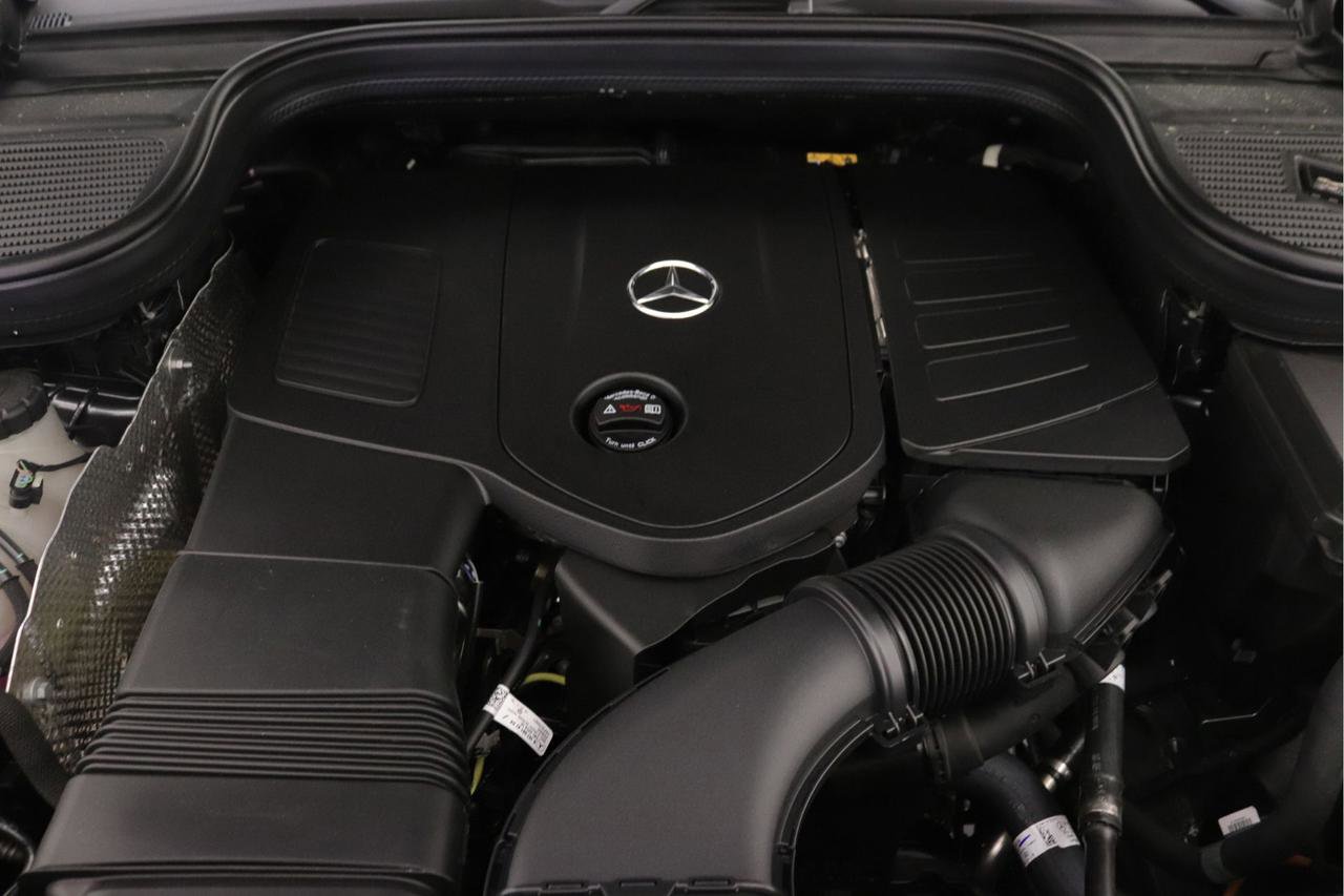 New 2026 Mercedes-Benz GLE 350 4MATIC image 9
