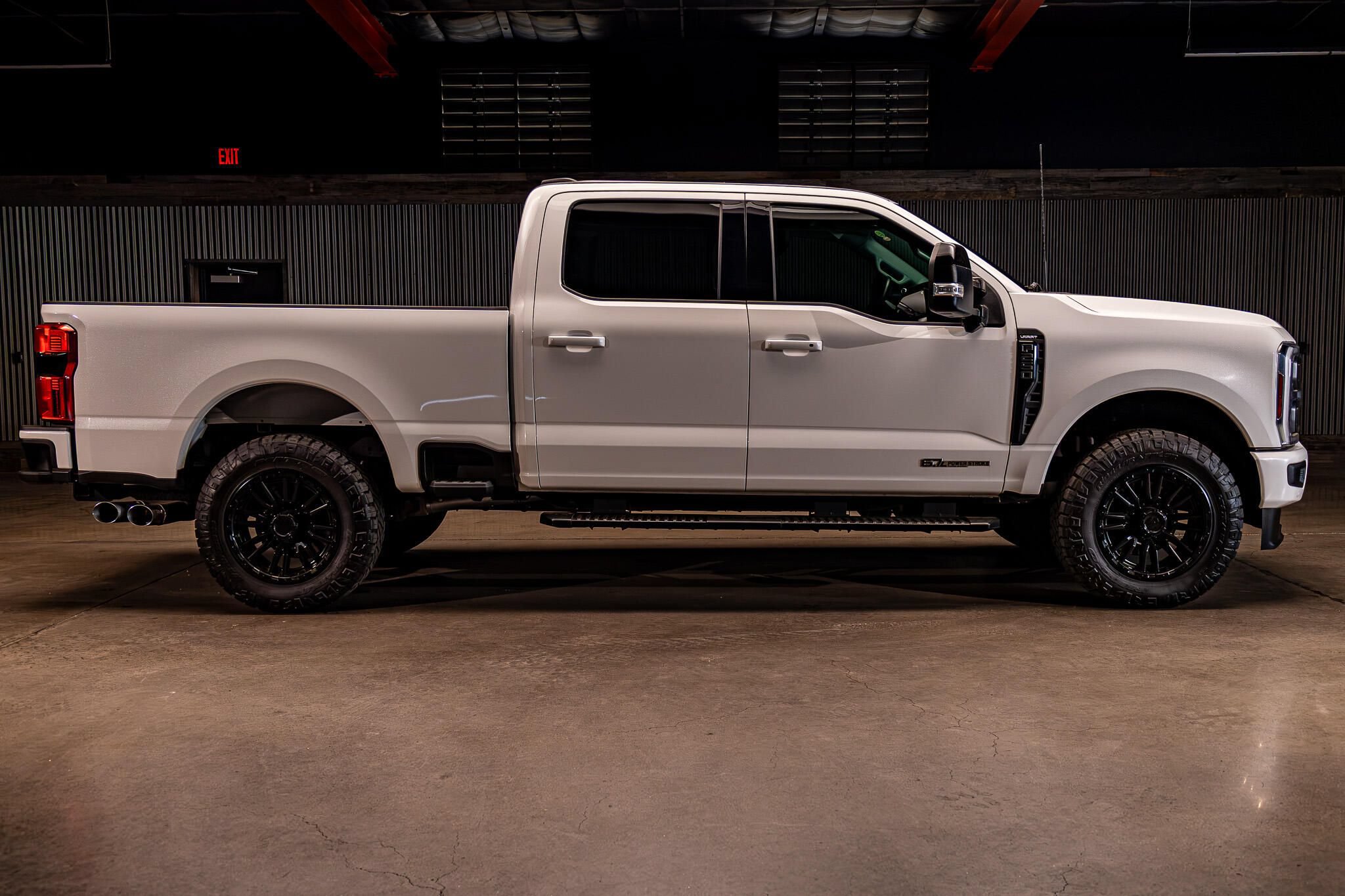 Used 2024 Ford F250 Lariat w/ Lariat Ultimate Package AWD/4WD image 17