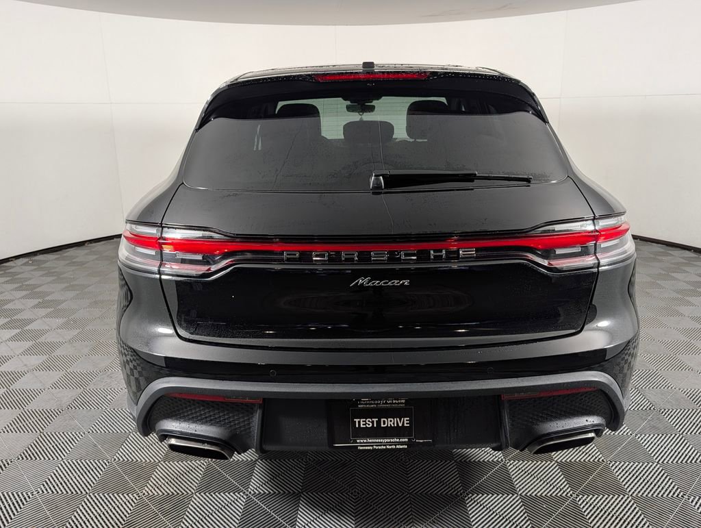 New 2026 Porsche Macan image 6
