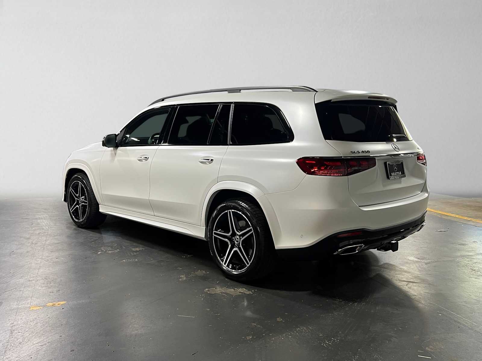 New 2026 Mercedes-Benz GLS 450 4MATIC image 5