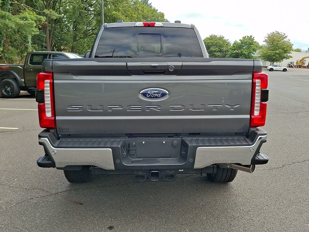Certified 2026 Ford F250 4x4 Crew Cab Super Duty image 8