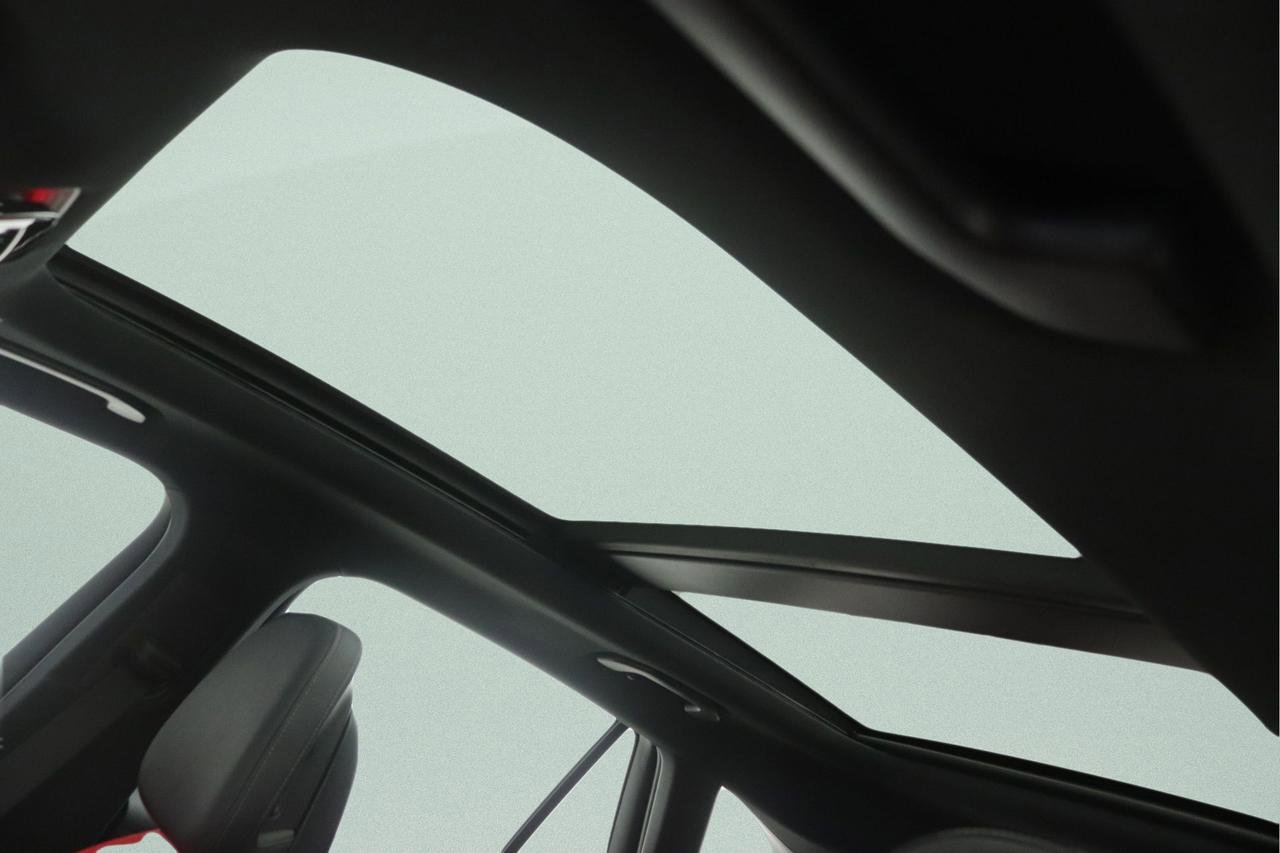 New 2026 Mercedes-Benz GLC 43 AMG 4MATIC image 12