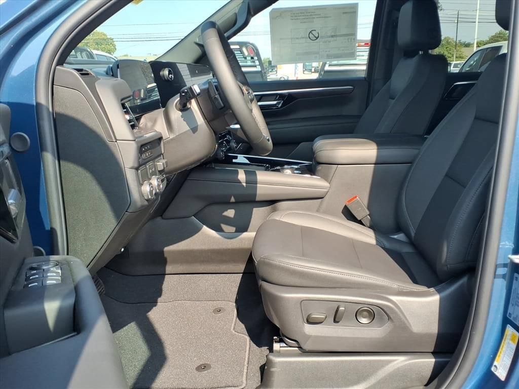 New 2026 Chevrolet Tahoe LT w/ Comfort Package RWD image 16