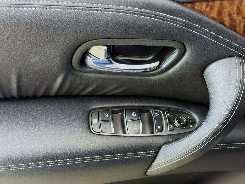 Used 2019 Nissan Armada Platinum w/ Captain's Chairs Package image 35