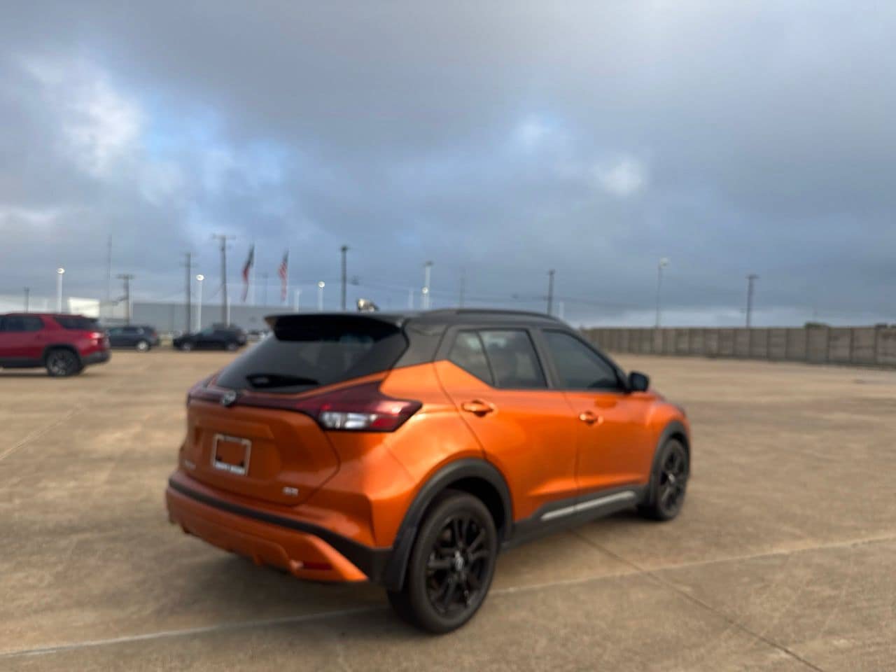 Used 2023 Nissan Kicks SR w/ SR Premium Package FWD image 18