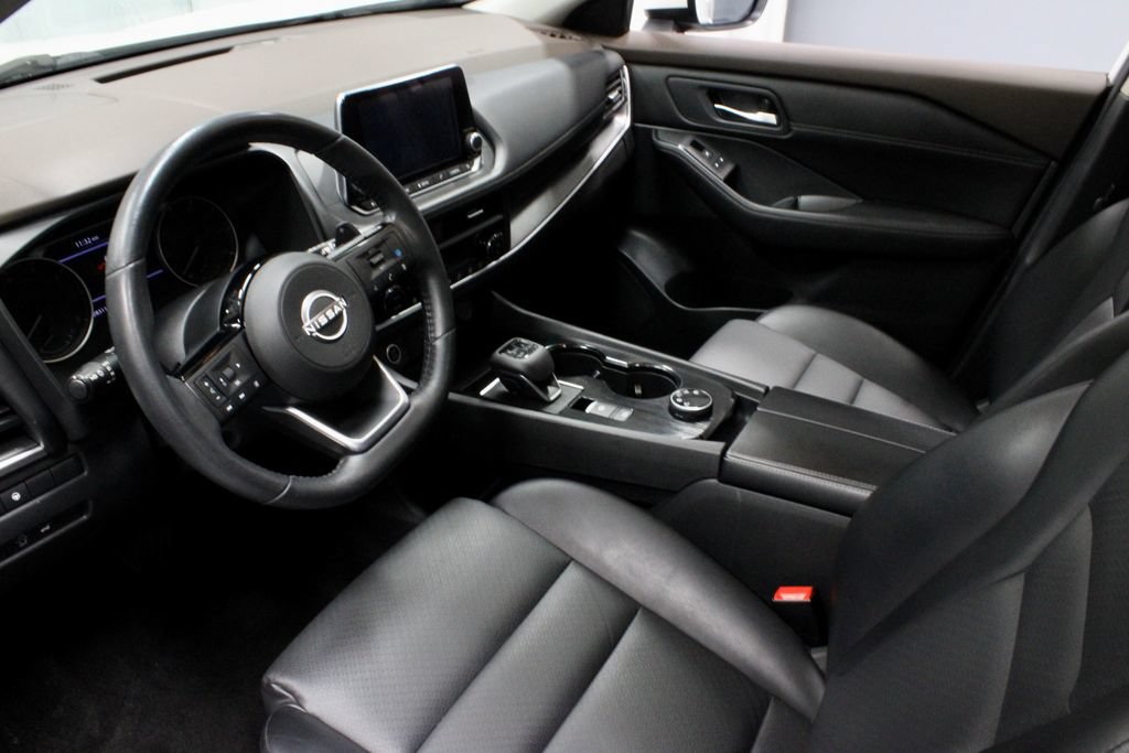 Certified 2023 Nissan Rogue SV w/ SV Premium B Package AWD/4WD image 23