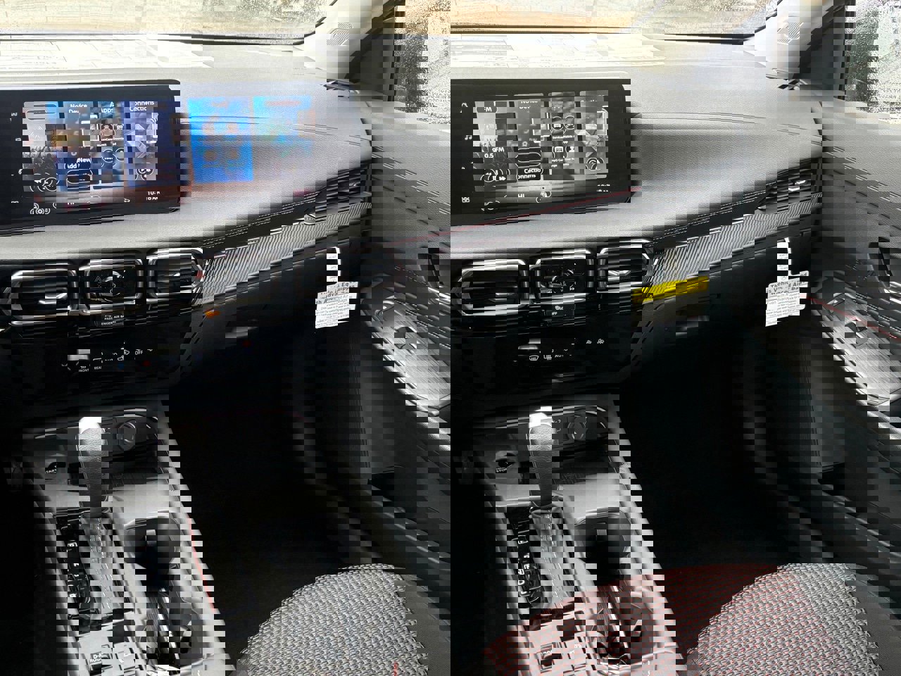 New 2026 Nissan Sentra SR w/ Floor Mat Package image 14