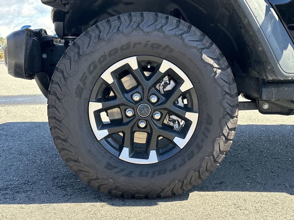 Certified 2025 Jeep Wrangler Unlimited Rubicon 4xe w/ Convenience Group image 16