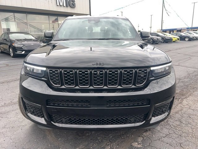 Used 2024 Jeep Grand Cherokee L Summit image 9