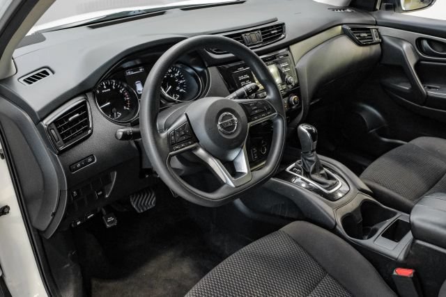 Used 2018 Nissan Rogue Sport S w/ S Appearance Package FWD image 5