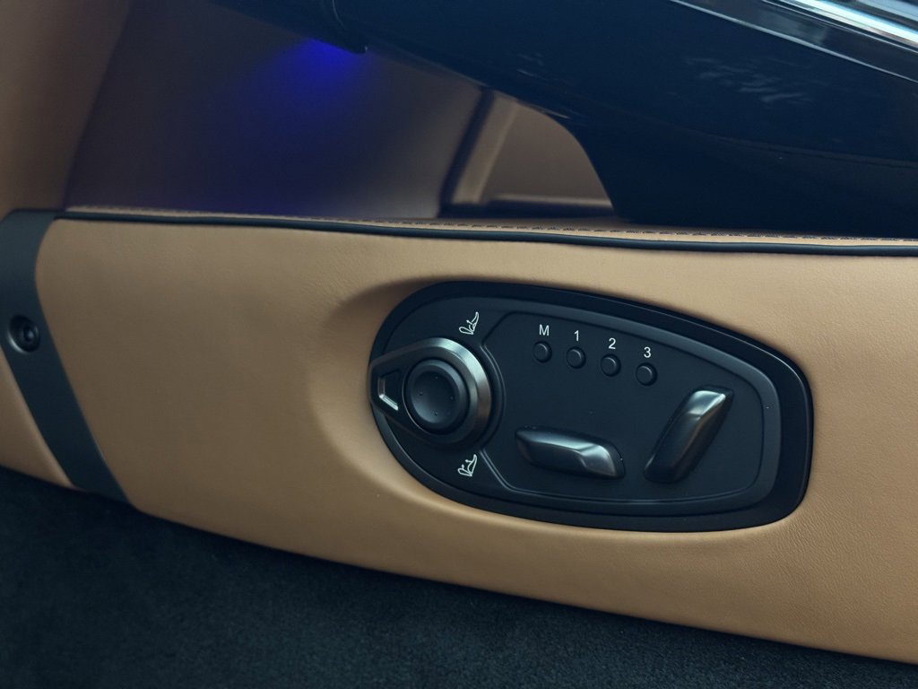 New 2026 Aston Martin V8 Vantage Roadster image 17