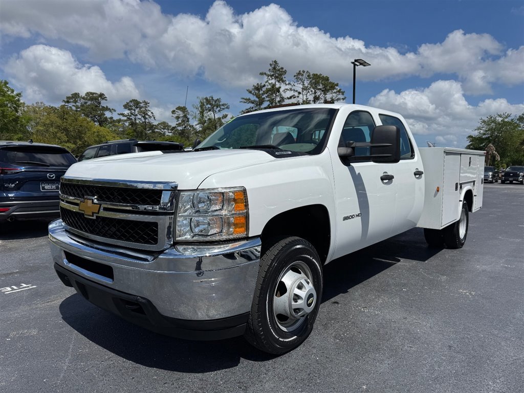 Used 2014 Chevrolet Silverado 3500 W/T image 4