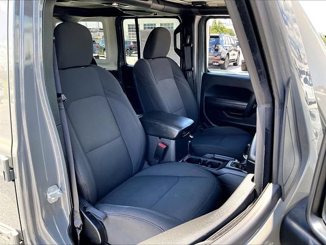 Used 2023 Jeep Wrangler Unlimited Sport AWD/4WD image 11