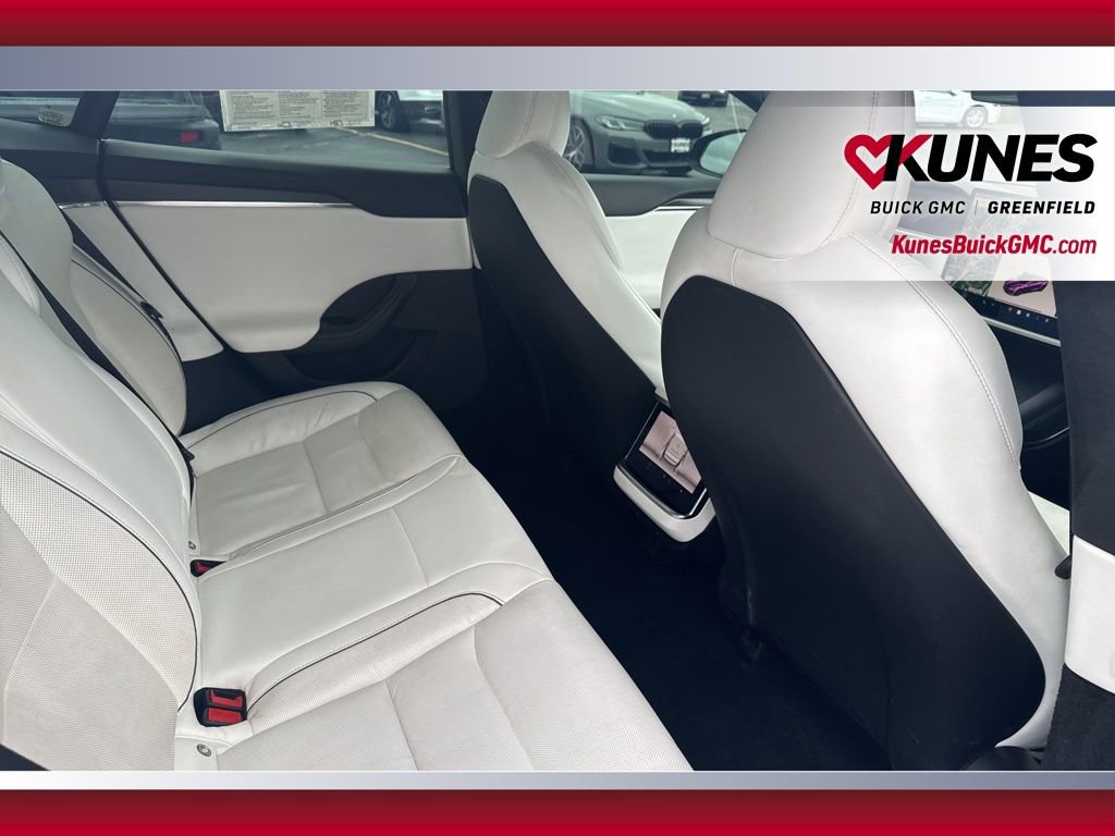 Used 2022 Tesla Model S Plaid image 43