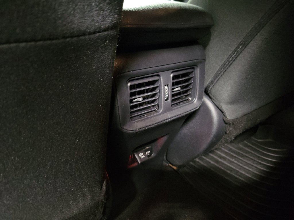 Used 2021 Toyota RAV4 XLE FWD image 29