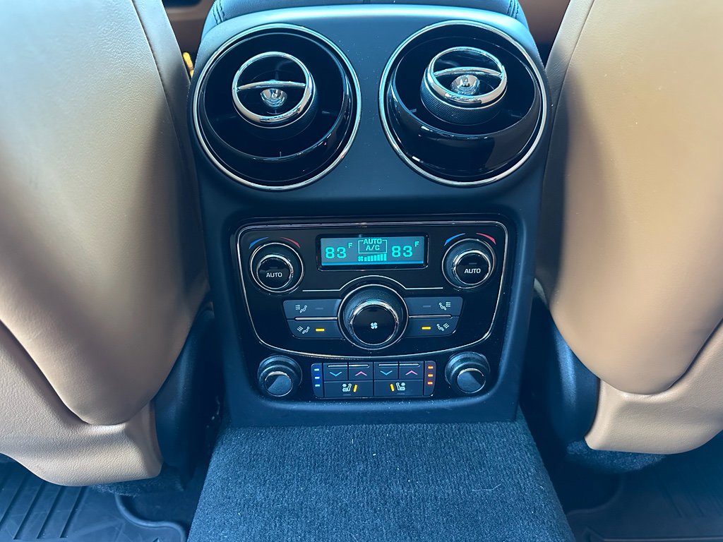 Used 2015 Jaguar XJ L Portfolio image 33