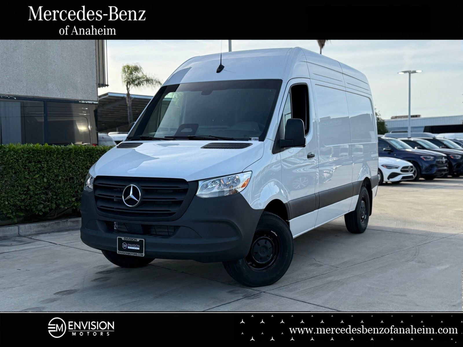 New 2025 Mercedes-Benz Sprinter 2500 image 1