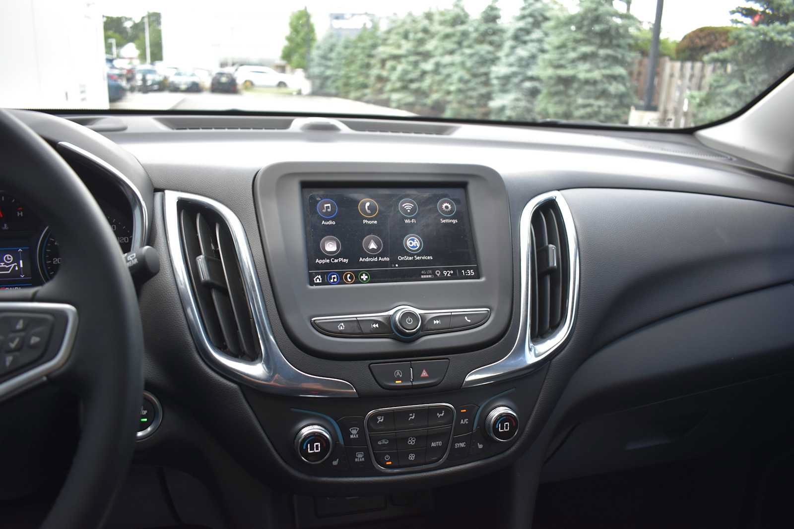Used 2023 Chevrolet Equinox LT AWD/4WD image 22